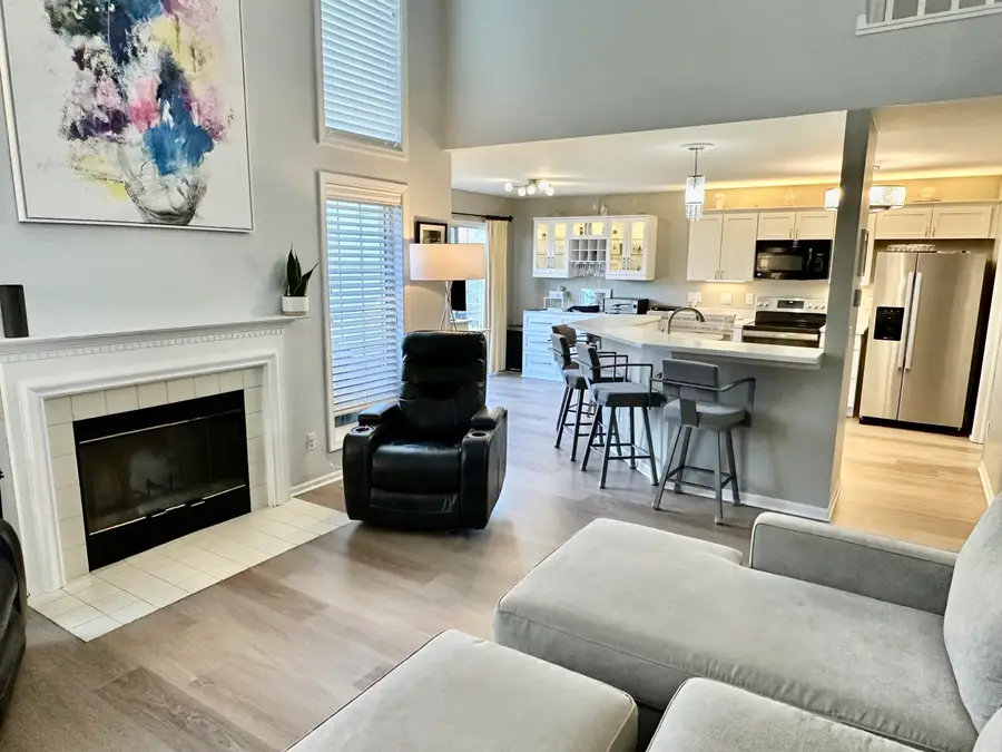 1737 Woodland Dr, Geneva, WI 53147 - #3