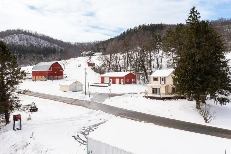 S921 Sveum Ridge Rd, Coon, WI 54623 - #2