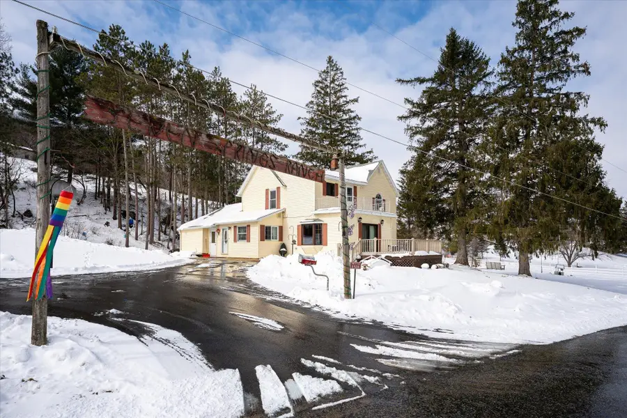 S921 Sveum Ridge Rd, Coon, WI 54623 - #3