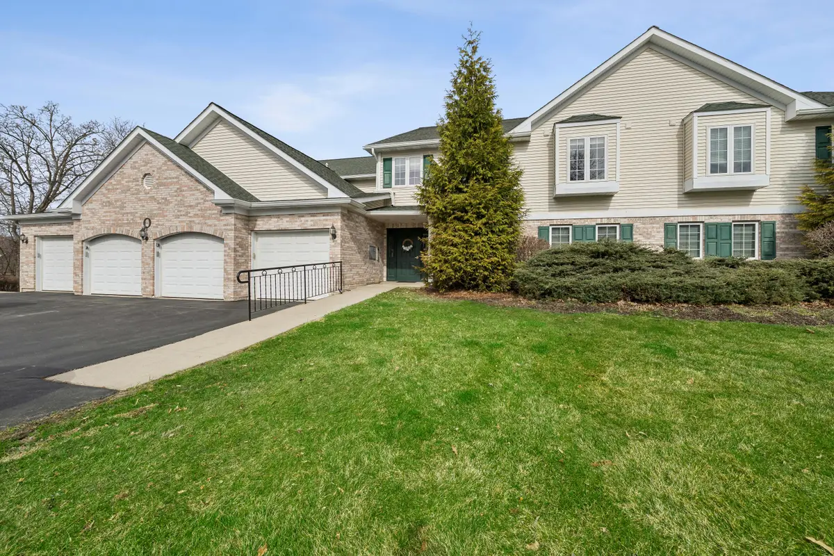 91 Potawatomi Rd, Williams Bay, WI 53191 - #1