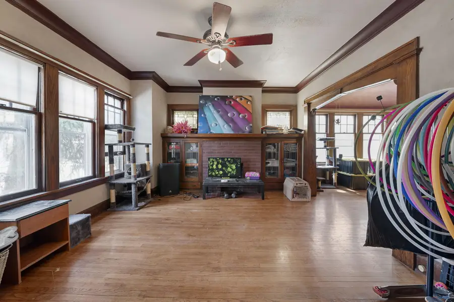 2015 N 58th St, Milwaukee, WI 53208 - #2