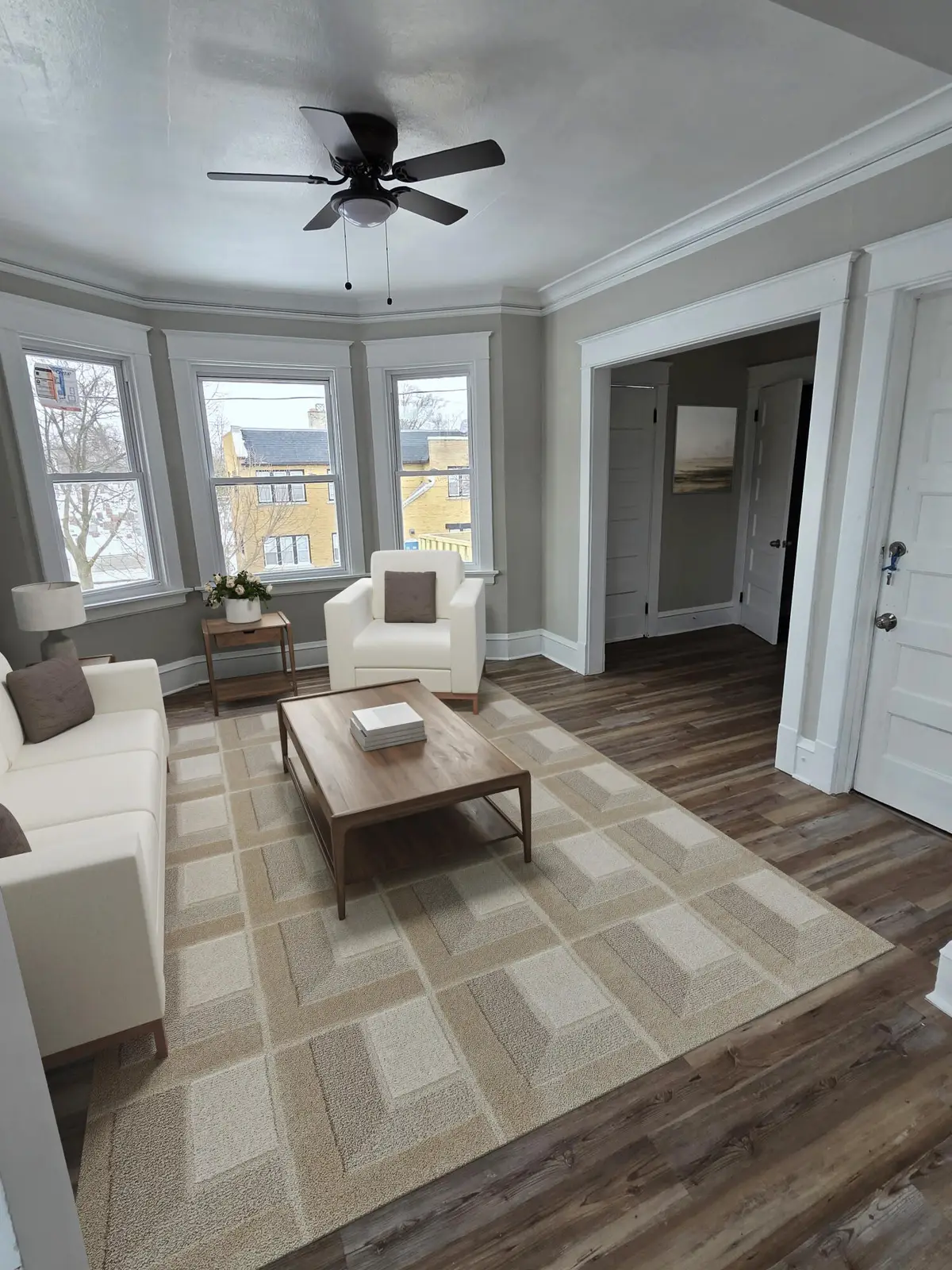 3266 N 17th St, Milwaukee, WI 53206 - #1