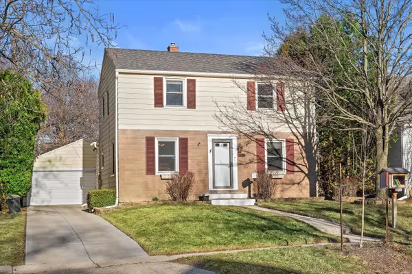 2858 S 53rd St, Milwaukee, WI 53219