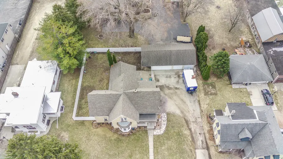 308 Kettle Moraine Dr S, Slinger, WI 53086 - #3