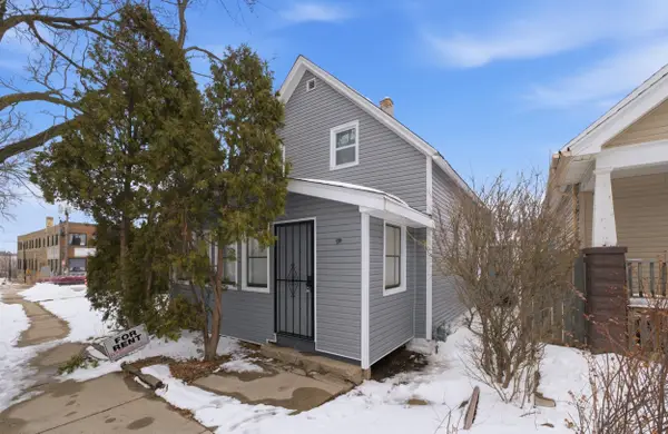 712 S 37th St, Milwaukee, WI 53215