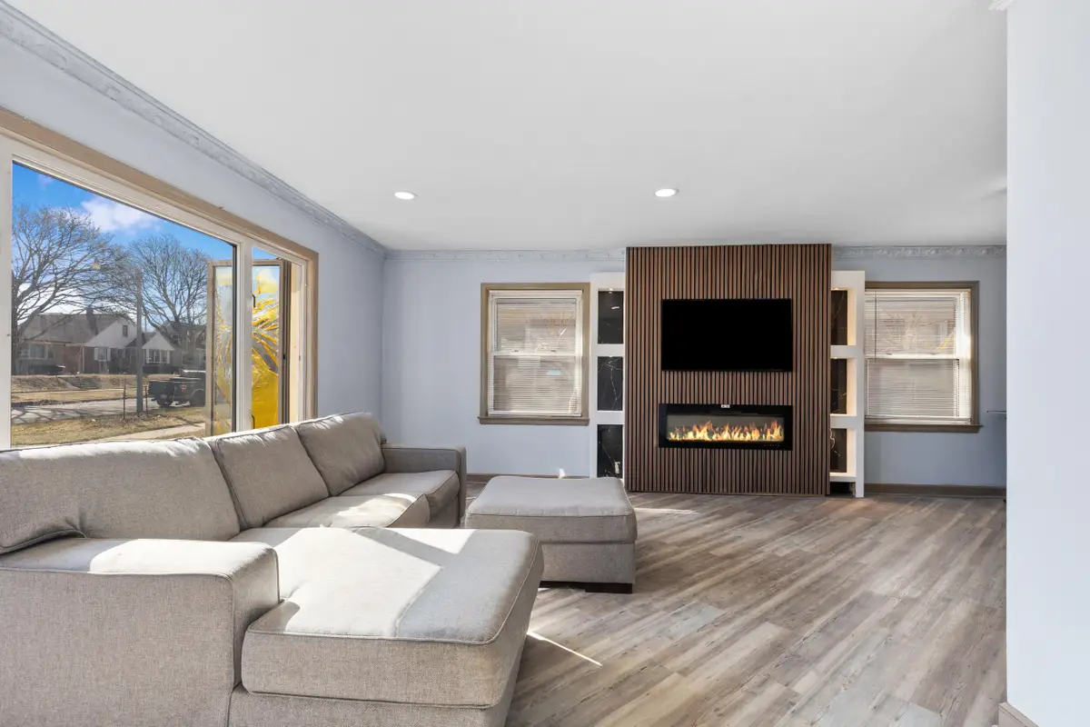 3739 N 58th Blvd, Milwaukee, WI 53216 - #1