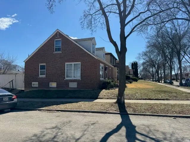 3876 N 52nd St, Milwaukee, WI 53216 - #2