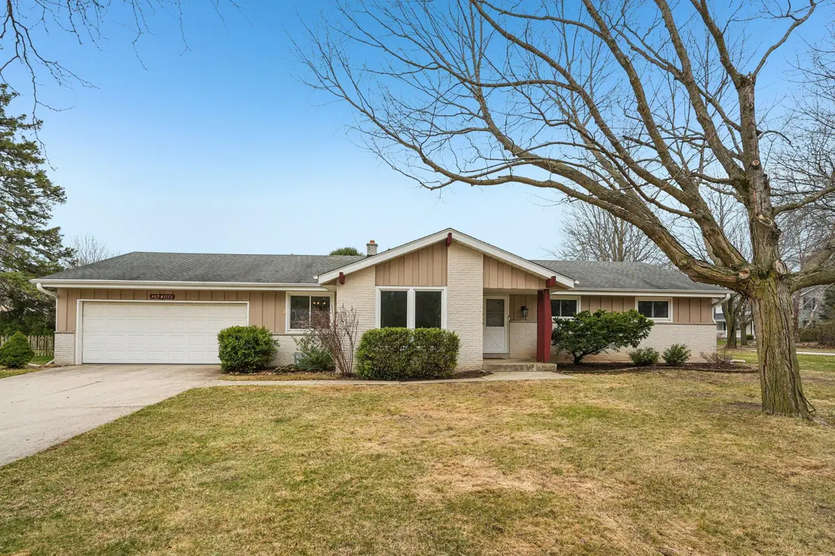 N69W7173 Bridge Rd, Cedarburg, WI 53012 - #1