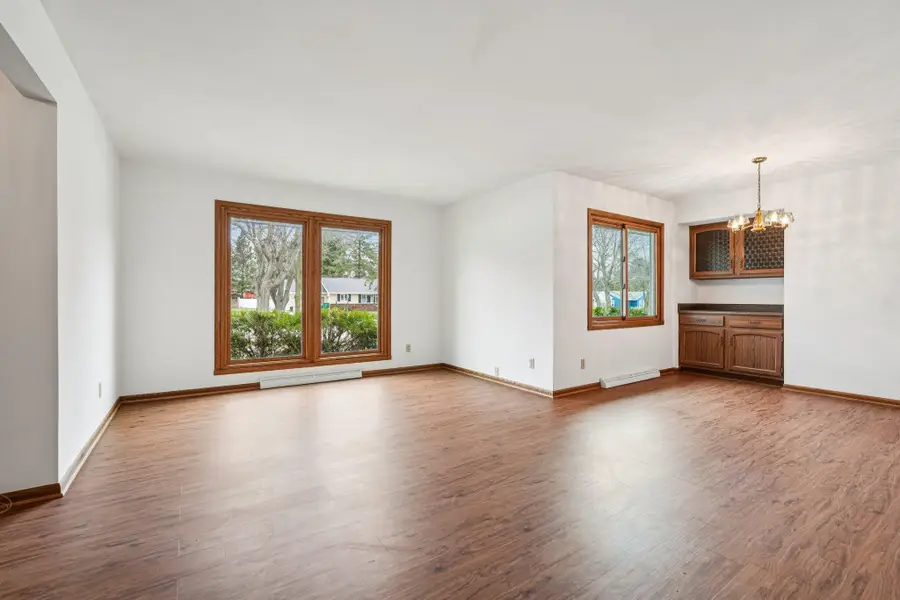 N69W7173 Bridge Rd, Cedarburg, WI 53012 - #2