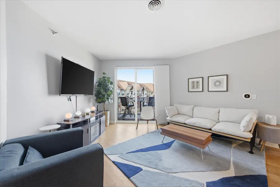 4120 S Lake Dr, Saint Francis, WI 53235 - #2