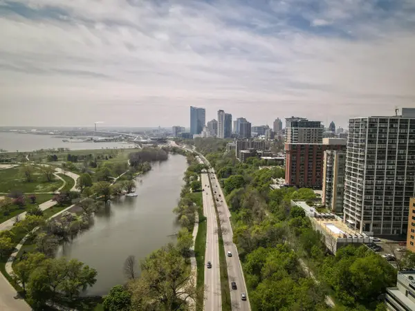 1660 N Prospect Ave, Milwaukee, WI 53202