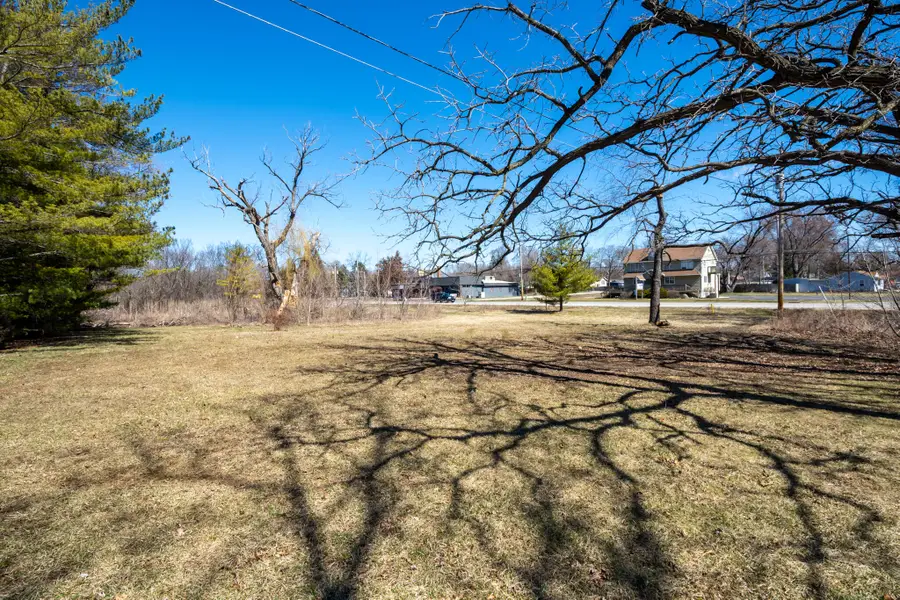 12416 Antioch Rd, Trevor, WI 53179 - #2