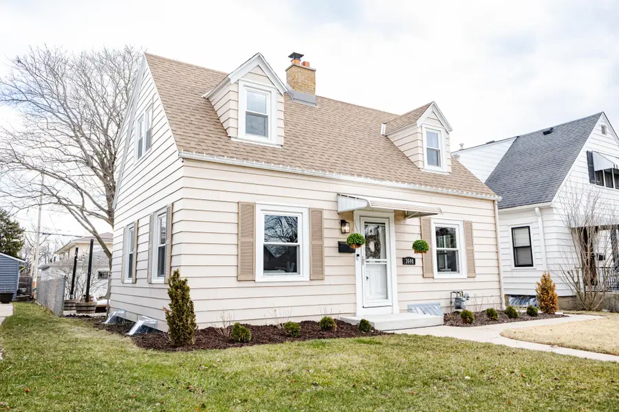 3646 S 14th St, Milwaukee, WI 53221 - #2