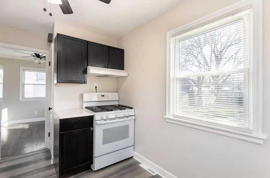 2750 N 61st St, Milwaukee, WI 53210 - #3