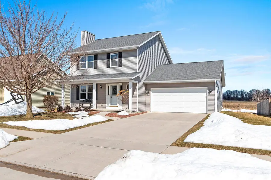 4508 Ridge Ct, Manitowoc, WI 54220 - #3