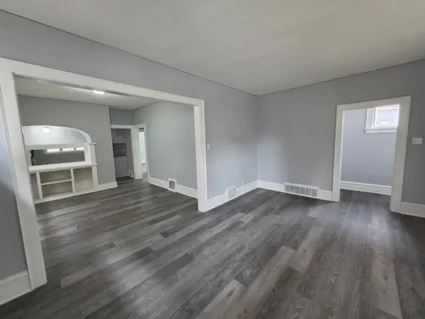 1271 N 43rd St, Milwaukee, WI 53208