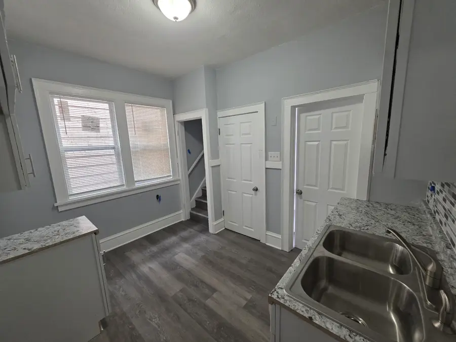 1271 N 43rd St, Milwaukee, WI 53208 - #3