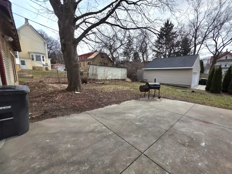 1640 N 69th St, Wauwatosa, WI 53213 - #3