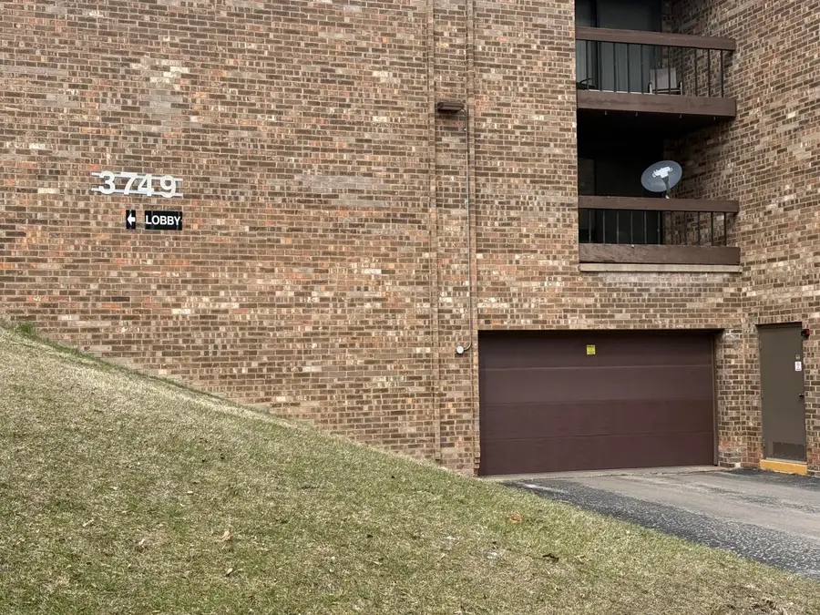 3749 N 88th St, Milwaukee, WI 53222 - #2