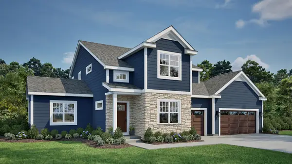 W149N11962 Red Holly Dr, Germantown, WI 53022