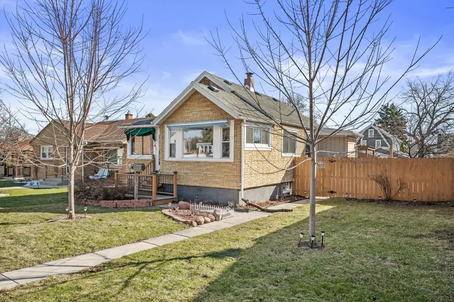 3528 S 33rd St, Greenfield, WI 53221 - #2