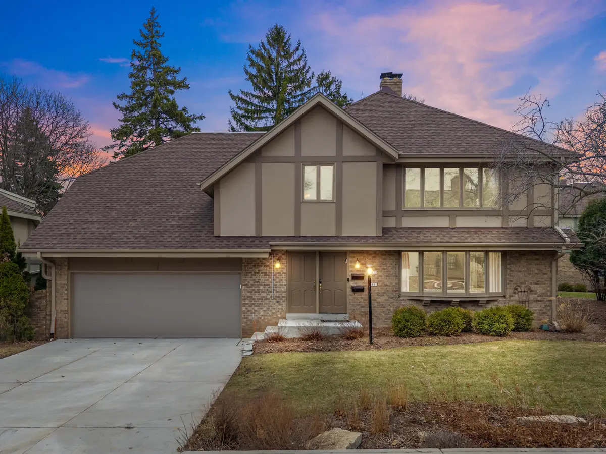 3111 E Hampshire St, Milwaukee, WI 53211 - #1