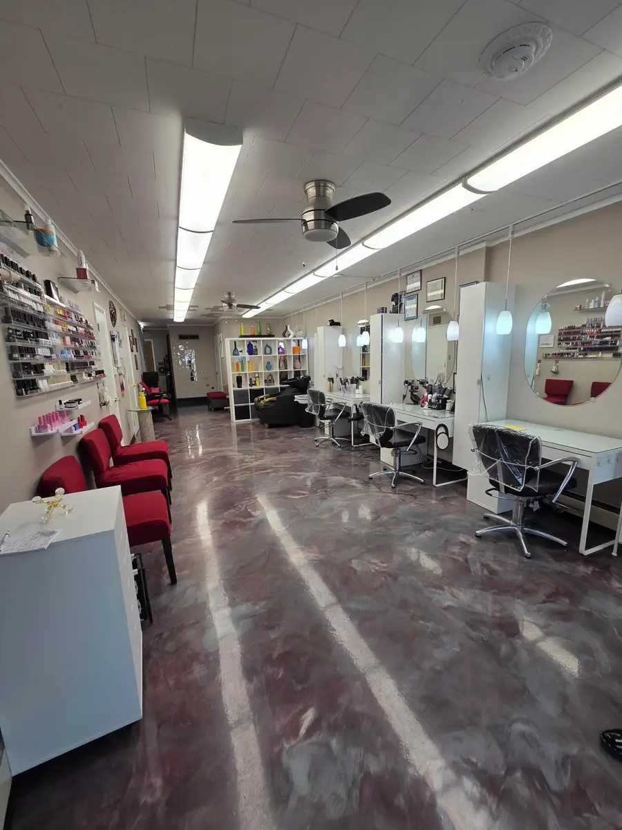 1207 Bridge St, Grafton, WI 53024 - #3