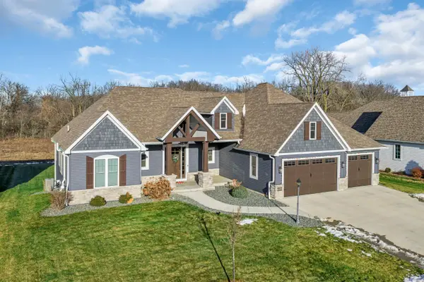 8388 Creek View Ln, Mount Pleasant, WI 53406