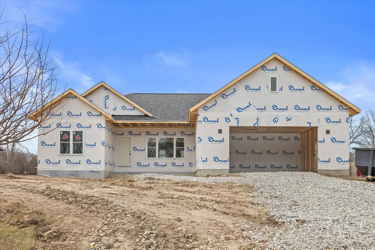 4759 W Abbott Ave, Greenfield, WI 53220 - #1