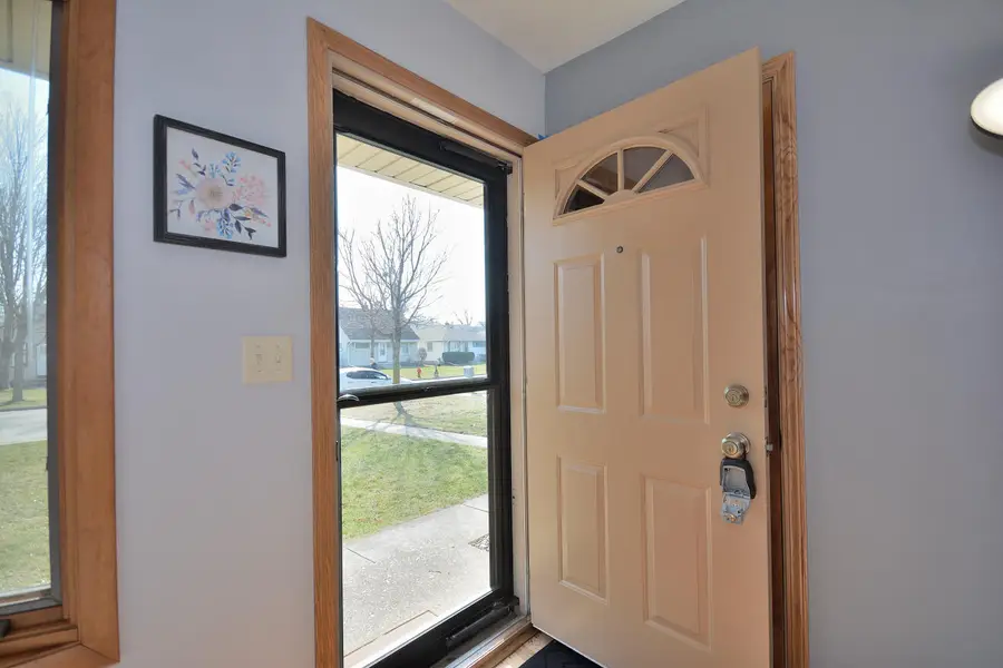 4635 S 50th St, Greenfield, WI 53220 - #3