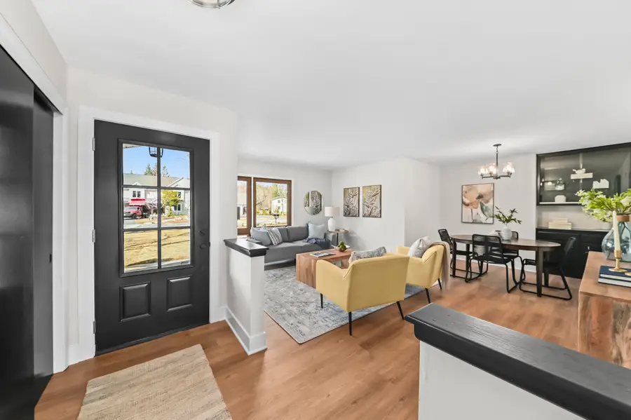 13002 N Phillip Dr, Mequon, WI 53097 - #2