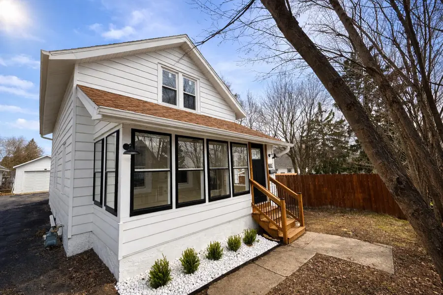 120 4th St, Waukesha, WI 53188 - #2