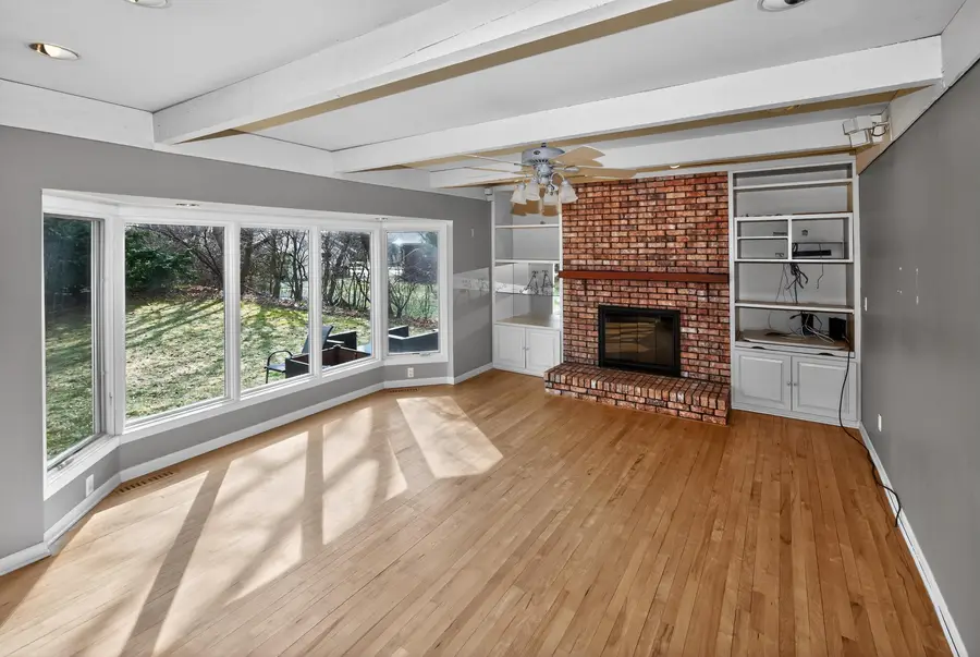 6950 N Green Bay Ave, Glendale, WI 53209 - #3