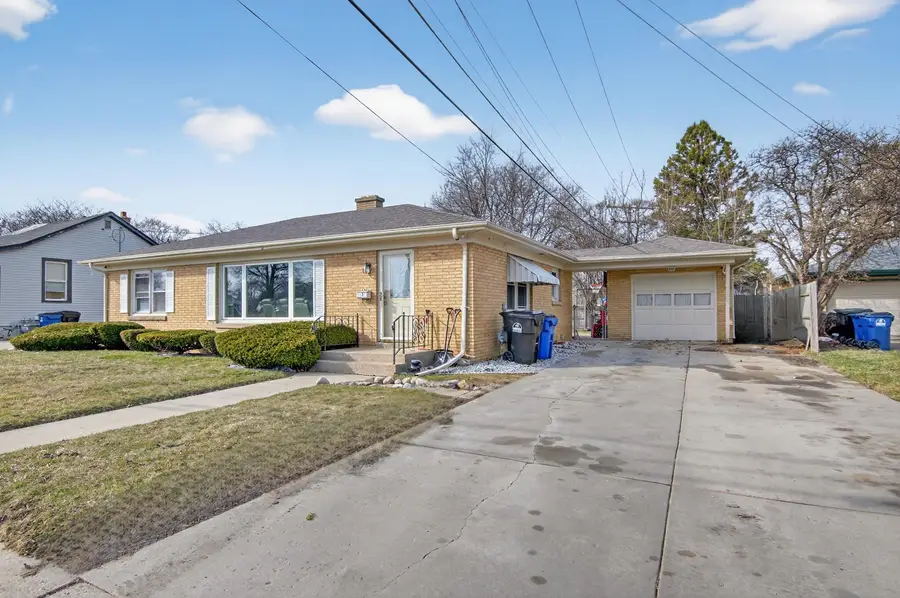 3414 21st St, Racine, WI 53405 - #3