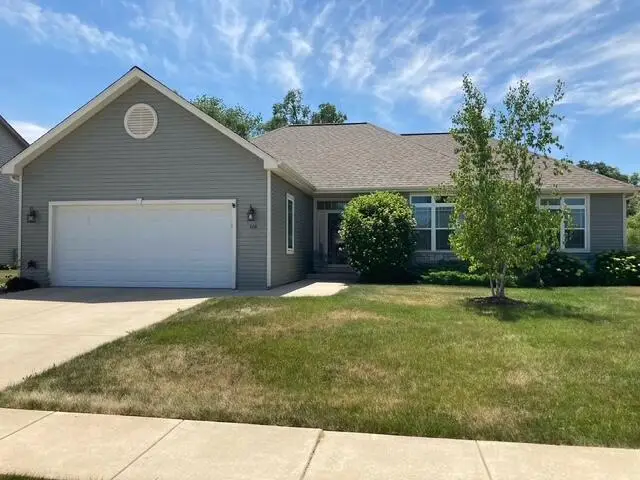 140 N Wild Flower Ln, Elkhorn, WI 53121 - #2