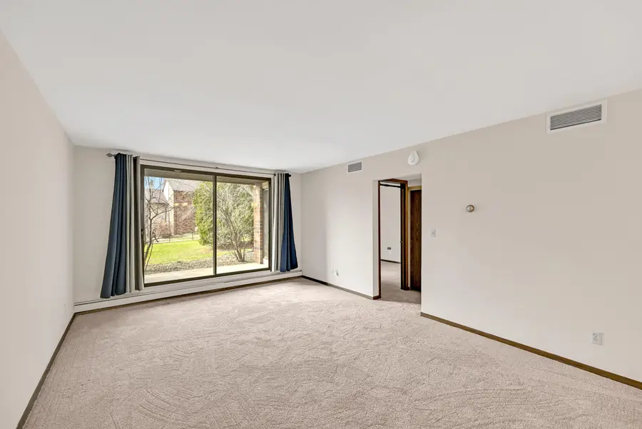 2200 W Good Hope Rd, Glendale, WI 53209 - #2