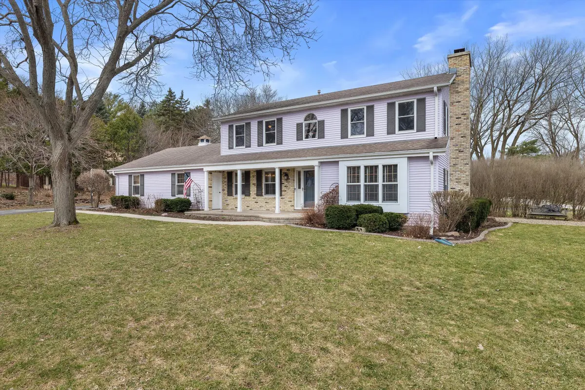 1365 Poplar Ridge Ct, Brookfield, WI 53045 - #1