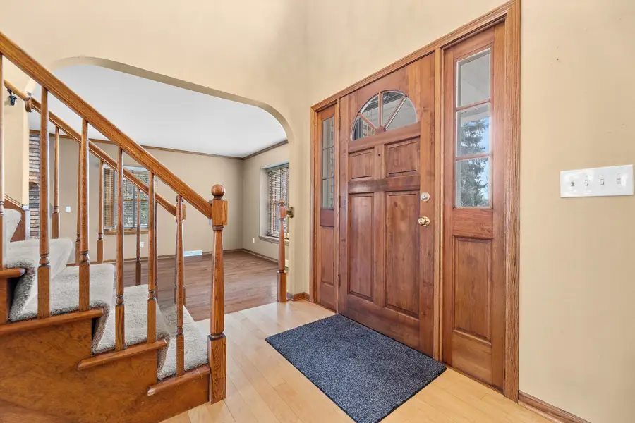 1365 Poplar Ridge Ct, Brookfield, WI 53045 - #2