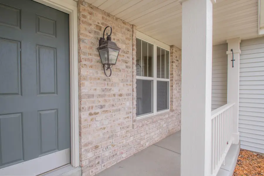 805 Red Fox Ct, Watertown, WI 53094 - #2