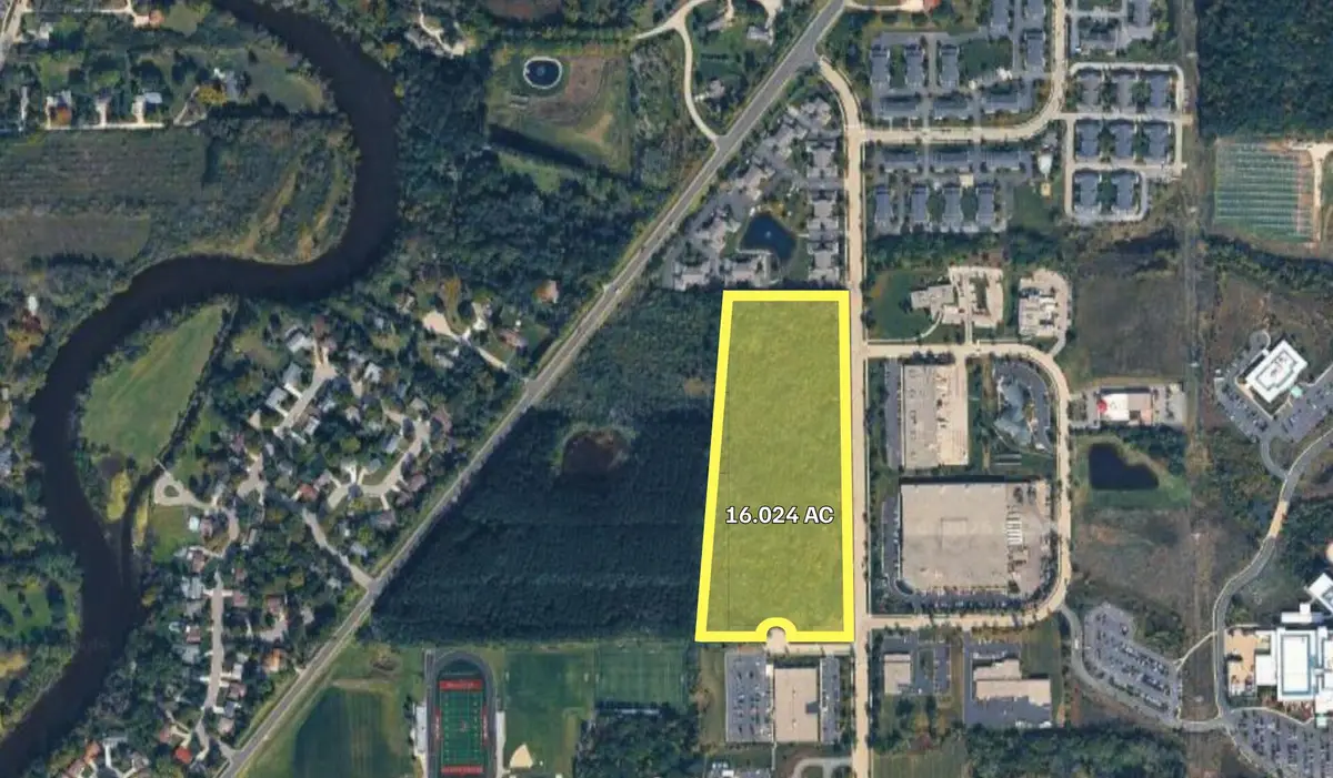 Lt1 Cheyenne Ave, Grafton, WI 53024 - #1