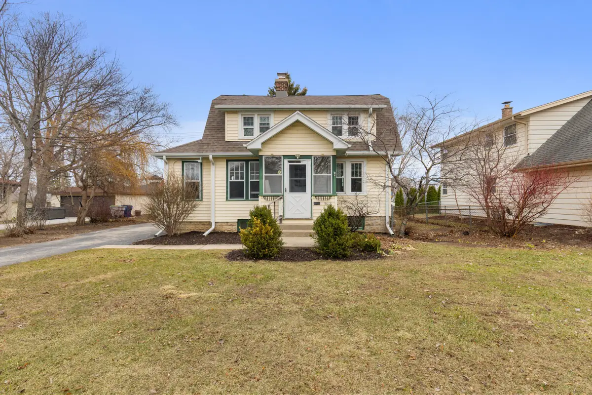 3616 S 89th St, Milwaukee, WI 53228 - #1