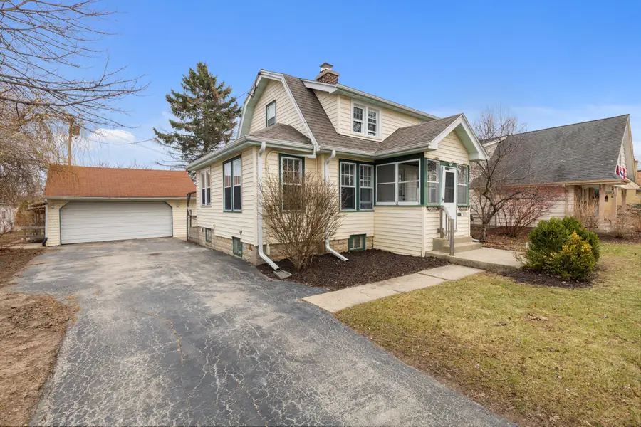 3616 S 89th St, Milwaukee, WI 53228 - #2