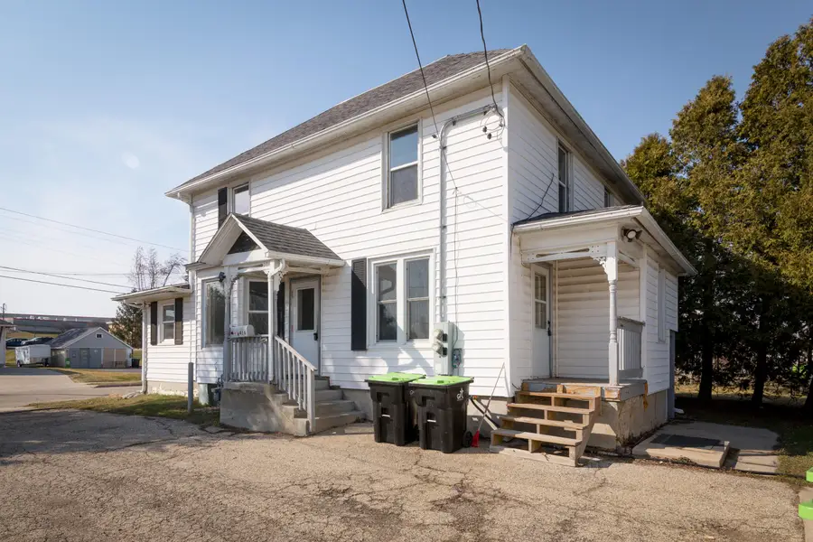 414 Grove St, Mayville, WI 53050 - #3