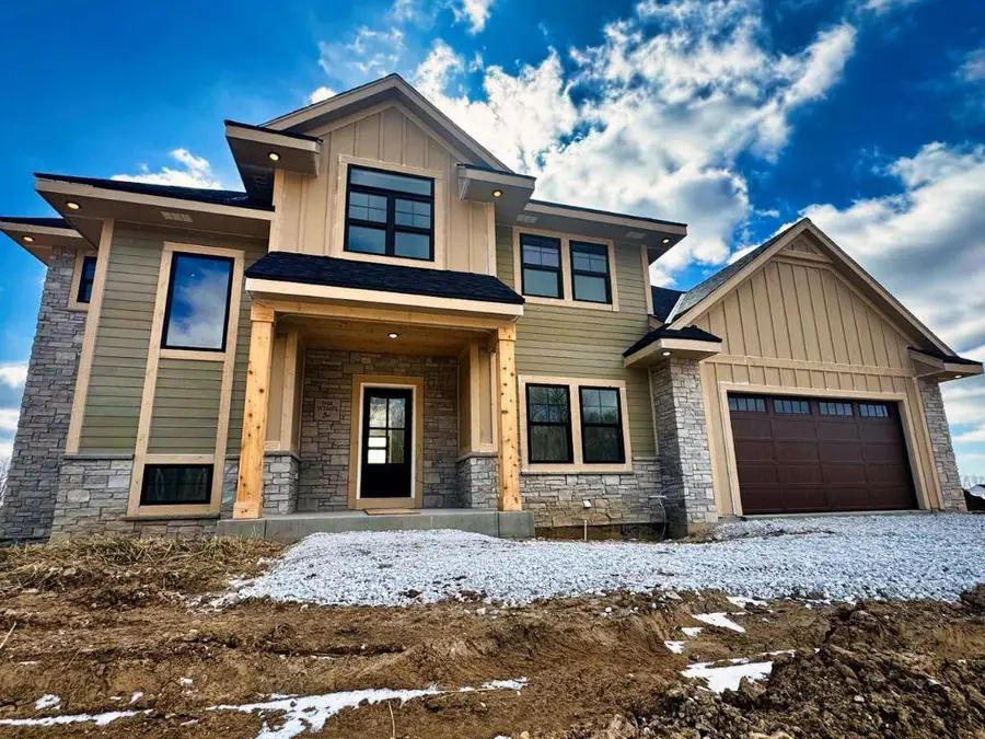 N66W21075 Sweet Clover Dr, Menomonee Falls, WI 53051 - #2