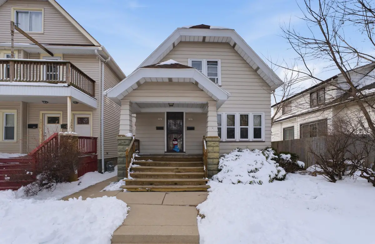 1565 S 57th St, West Allis, WI 53214 - #1