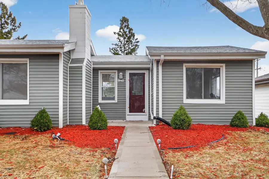 5940 N 72nd St, Milwaukee, WI 53218 - #3