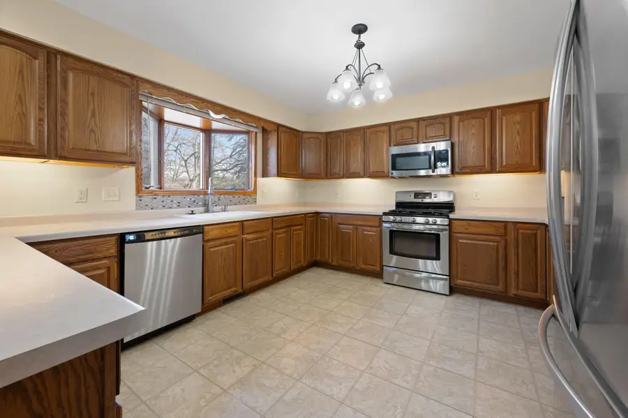 W1132 Hilltop Rd, Rubicon, WI 53078 - #3