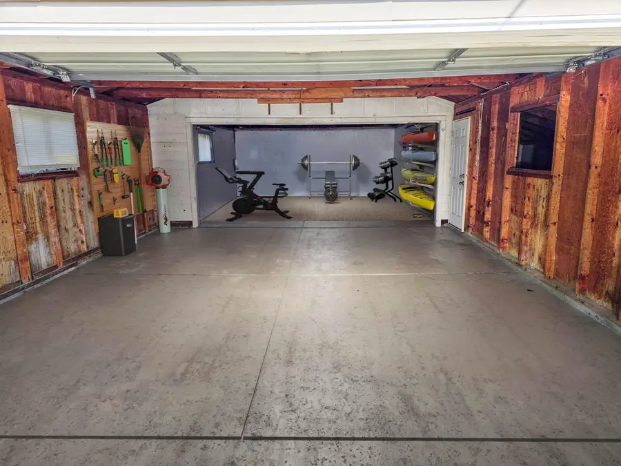 2811 Ruby Ave, Racine, WI 53402 - #2