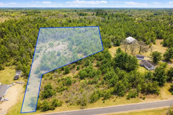 00 18th Ave, Necedah, WI 54646