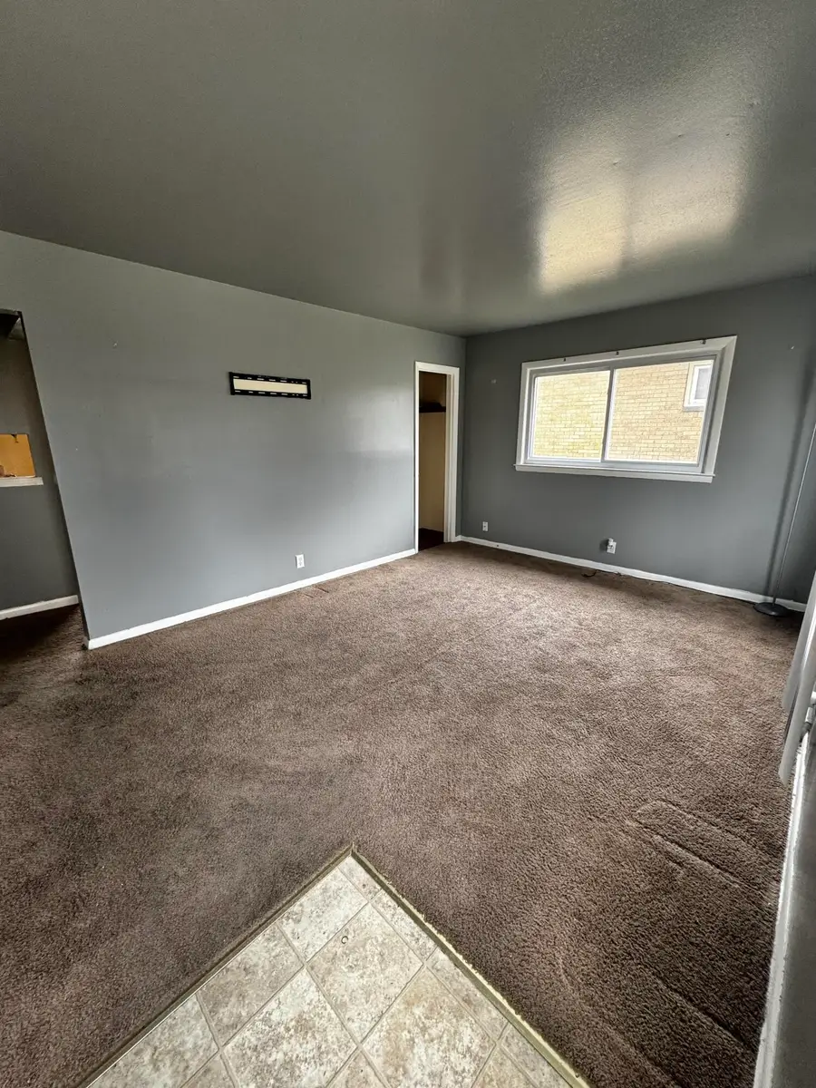 8243 W Grantosa Dr, Milwaukee, WI 53218 - #2